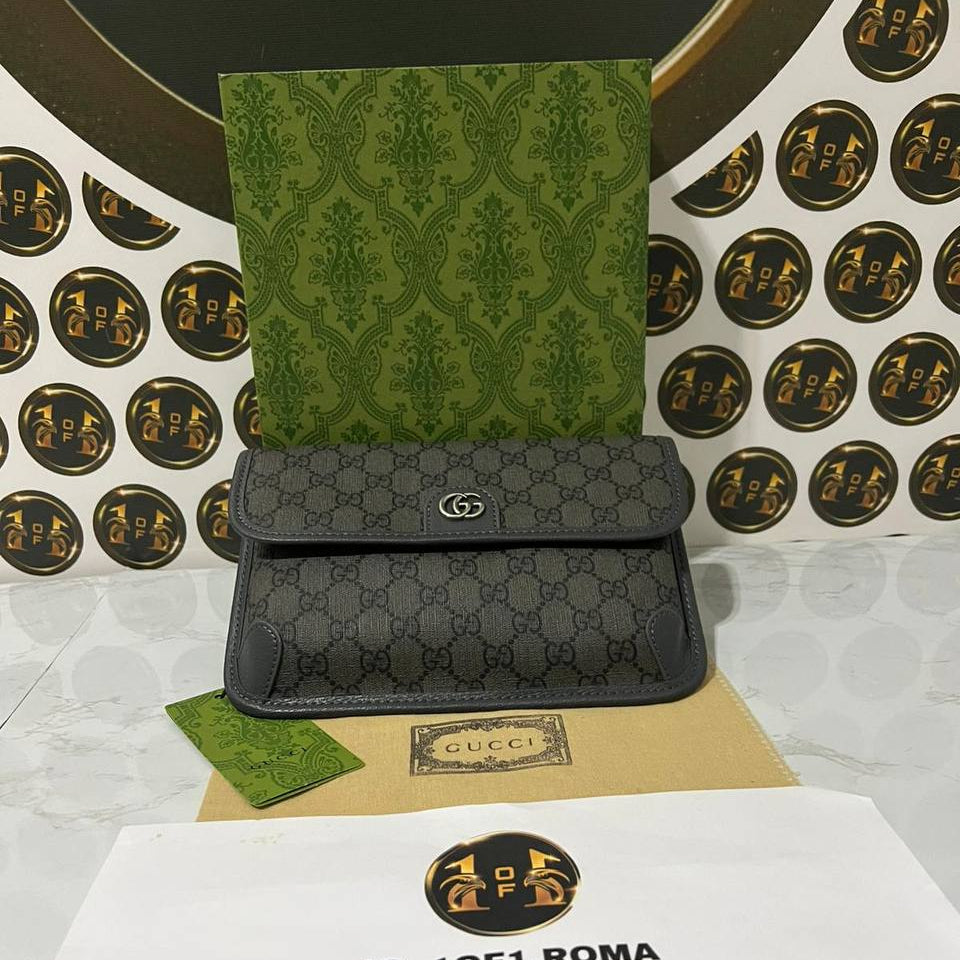 Gucci Pouch